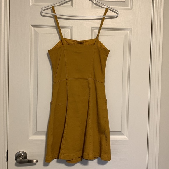 H&M mini dress - Picture 3 of 4